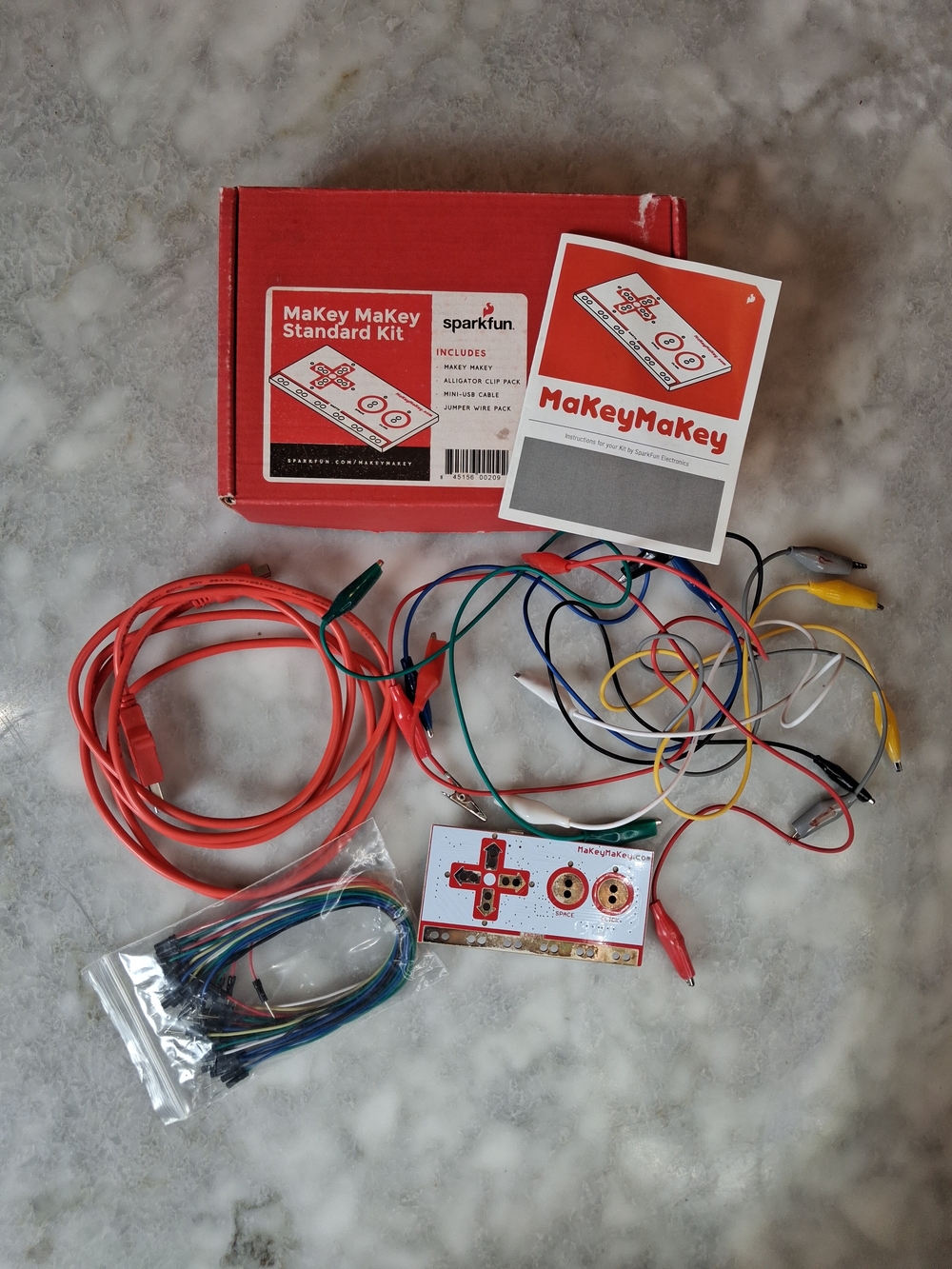 Original Makey Makey Standard Kit Electronics Learning Toy by Spakrfun